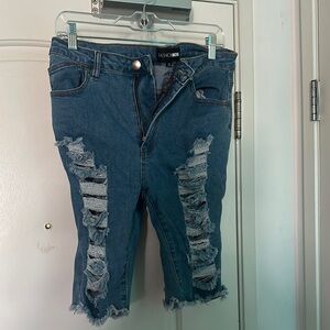 Fashion Nova Blue Ankle Cropped Distressed Jeans